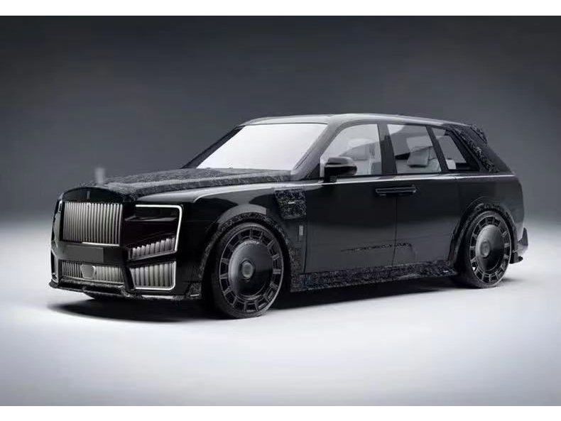 Обвіс, ресатйлінг MNSR Carbon Rolls-Royce Cullinan . В наявності!