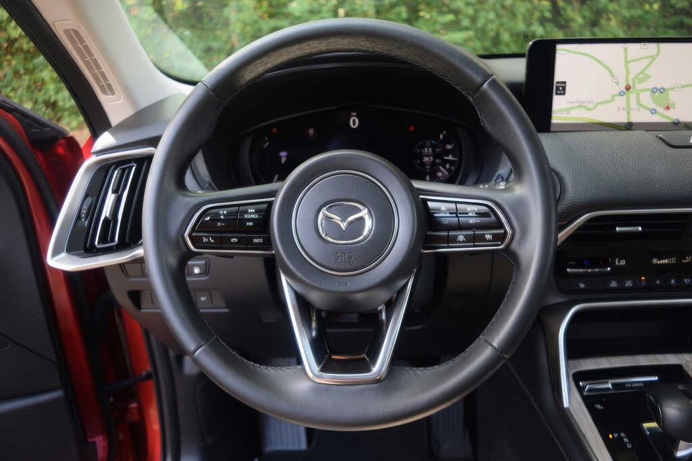 Mazda CX-70 PHEV Premium Plus      2025