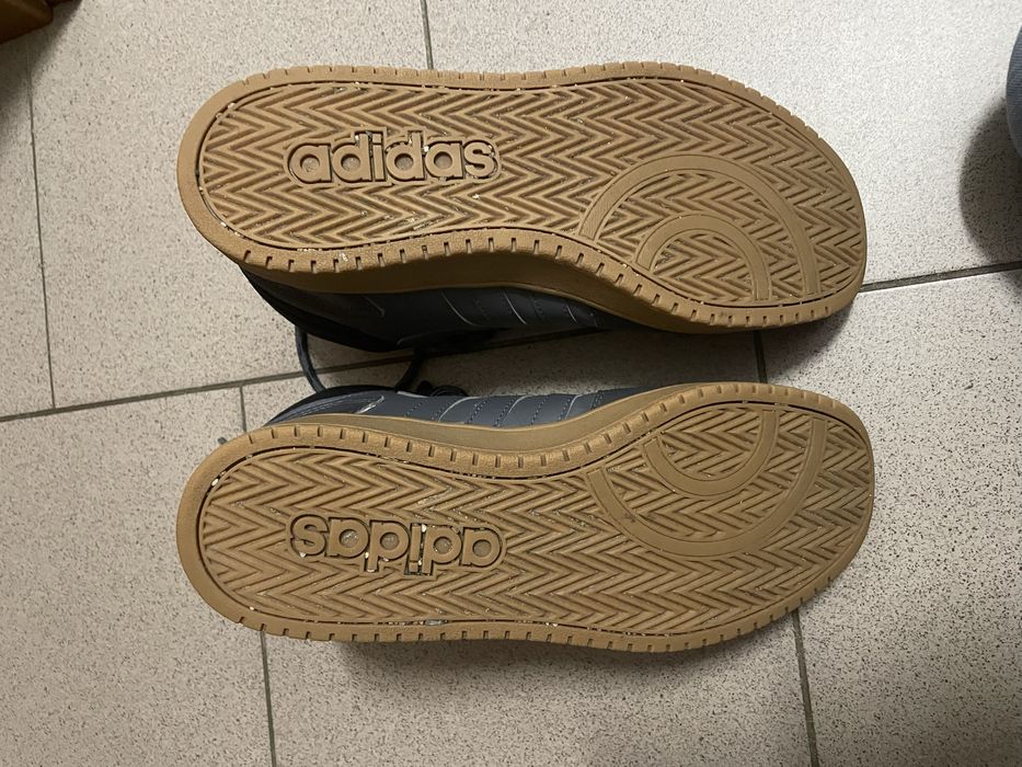 Adidasy Hoops 2.0 Mid