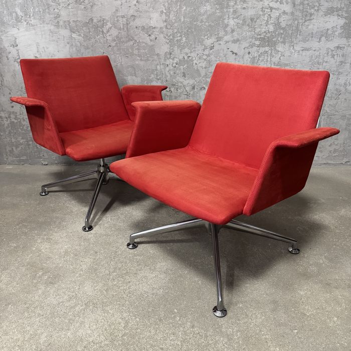 Zestaw designerskich foteli Knoll w stylu Bauhaus – proj. Brunner