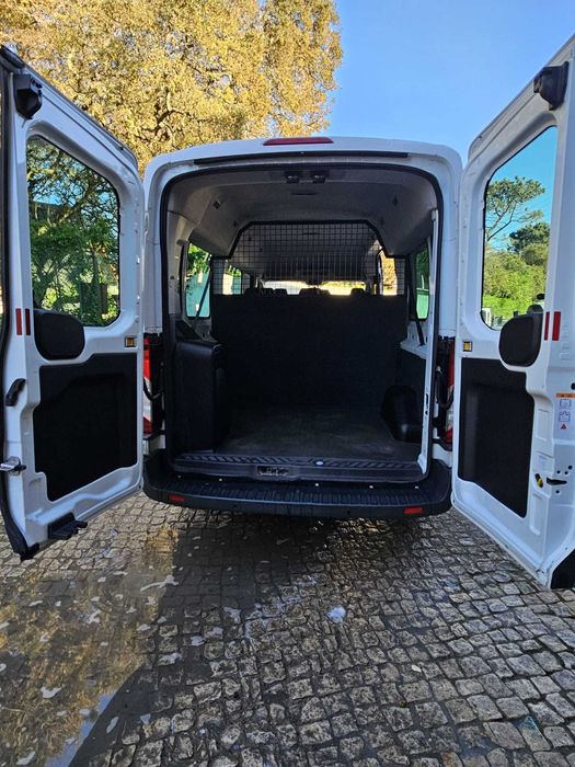 Ford Transit 9 lugares Longa