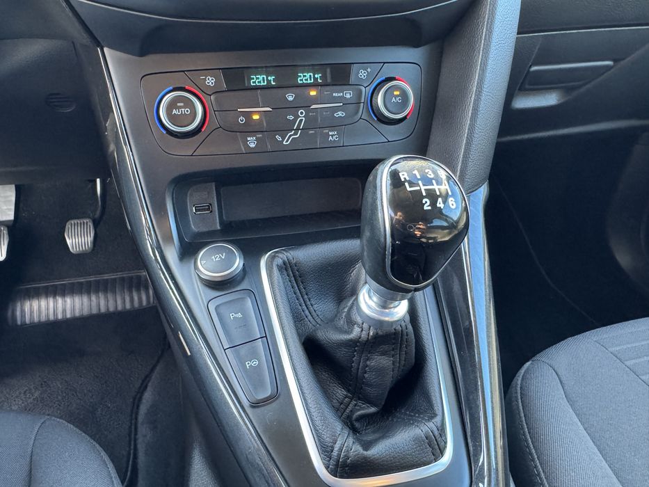 Ford Focus SW 1.5 TDCI ST-line Titanium 2016