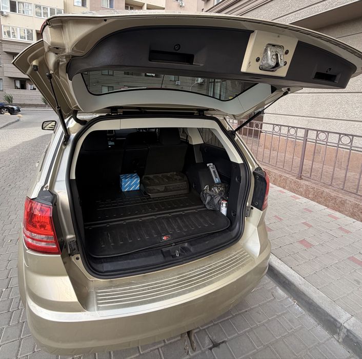 Продам Dodge Journey 2010