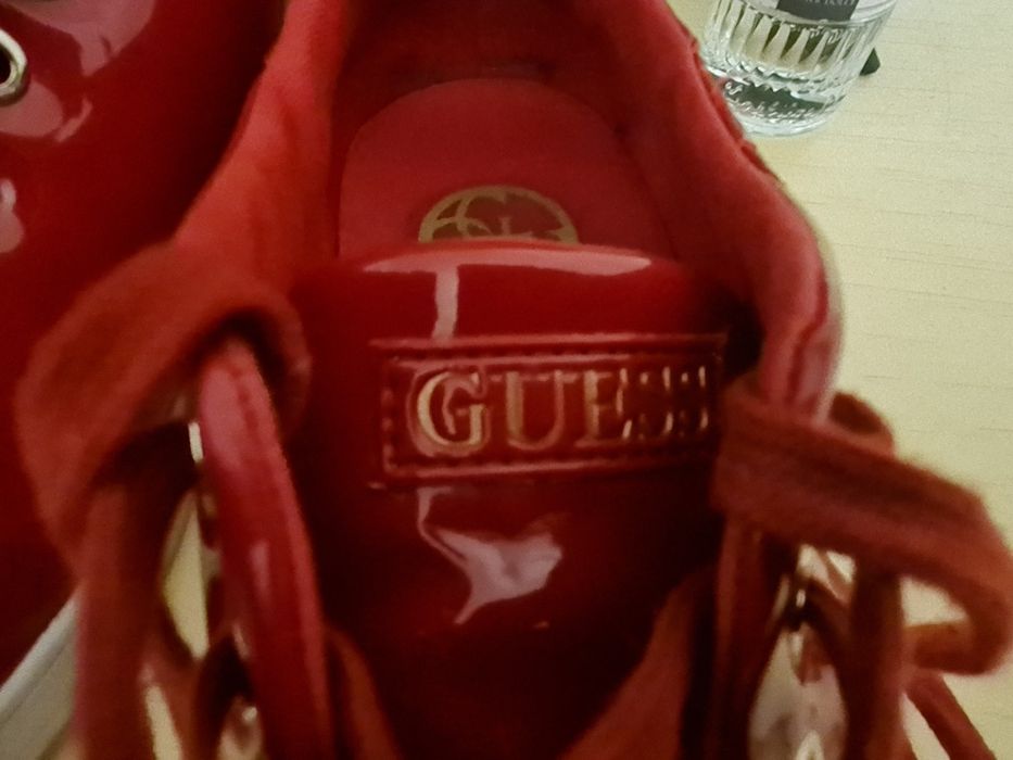 Ténis verniz vermelho GUESS
