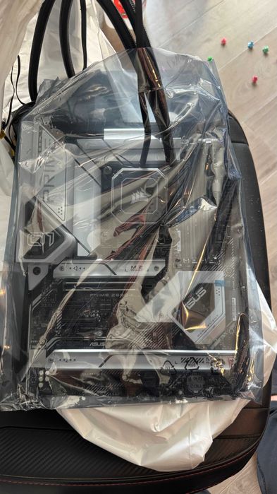 Kit i9-13900K + ASUS Prime Z690-A (DDR5) + Corsair H170i 420mm AIO