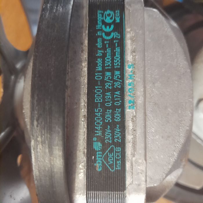 Вентиляционые системы канальный 200 мм  вентилятор 220В осевой 450 м³