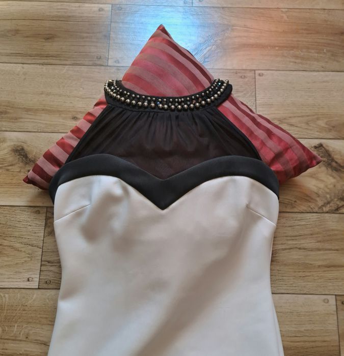 Stan idealny sukienka bardzo elegancka