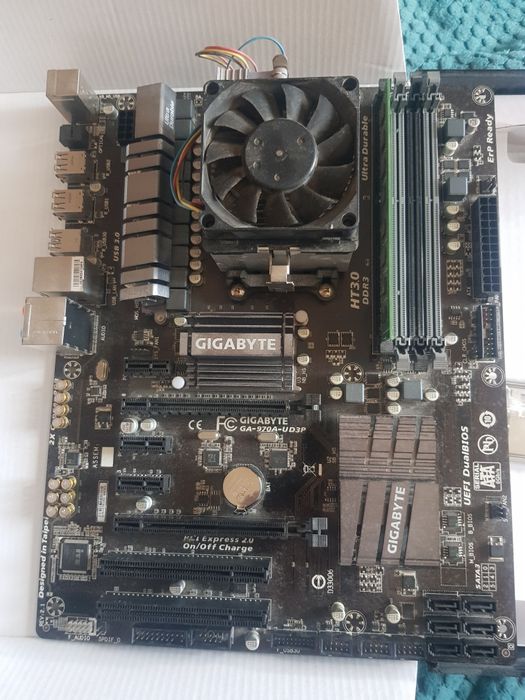 Материнська плата gigabyte ga970a-ud3p
