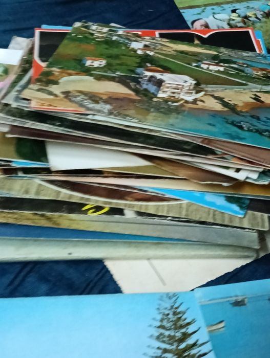 Lote de cerca de 200 postais diversos