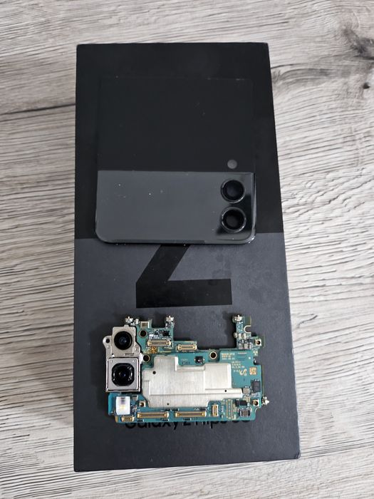 Plyta główna samsung zflip 3