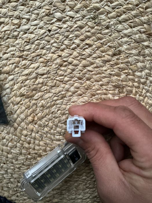 Led Підсвітка в багажник Toyota RAV4 Вантажівок