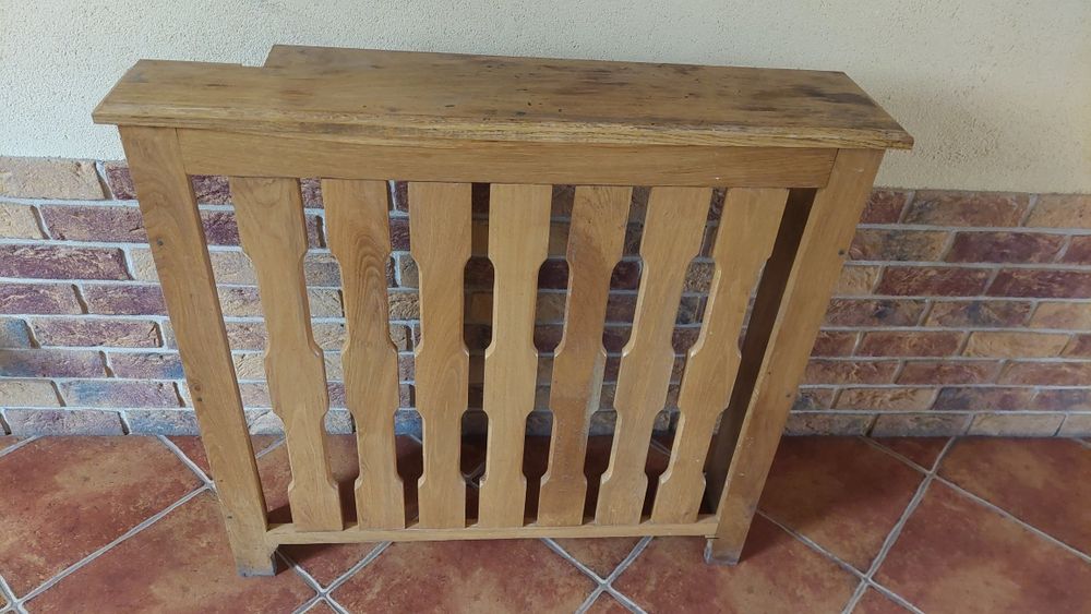 Zabudowa grzejnika drewniana dębowa obudowa osłona kaloryfera maskownica