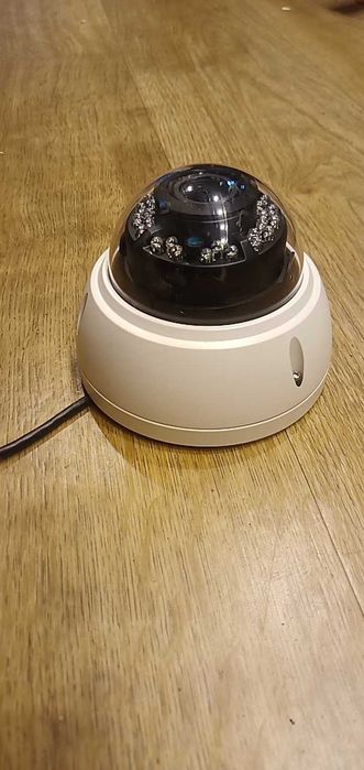 kamery IP 4Mpx motozoom