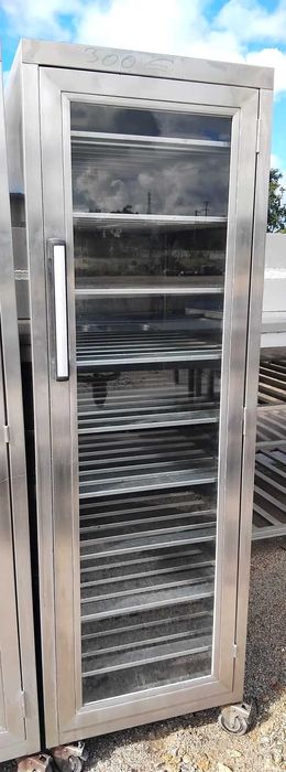 Carrinhos com prateleiras - INOX