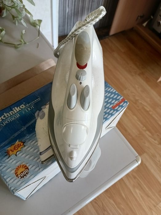Праска Technika TK-1570
