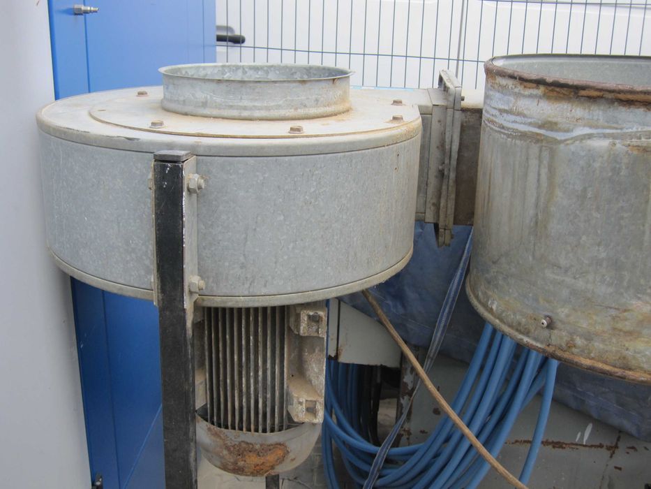 Odciąg 4 workowy pyłu trocin turbina 4 kw