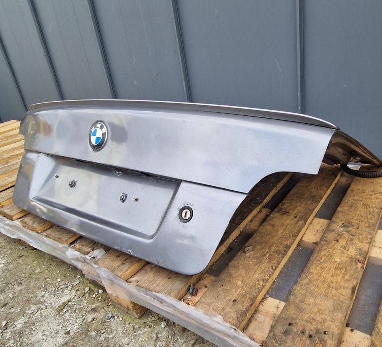 Klapa Pokrywa BMW E39 M-PAKIET LOTKA  Seria - 5 Sedan