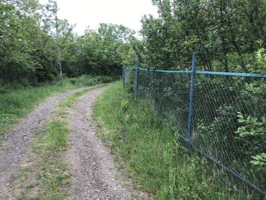 Ділянка з будинком