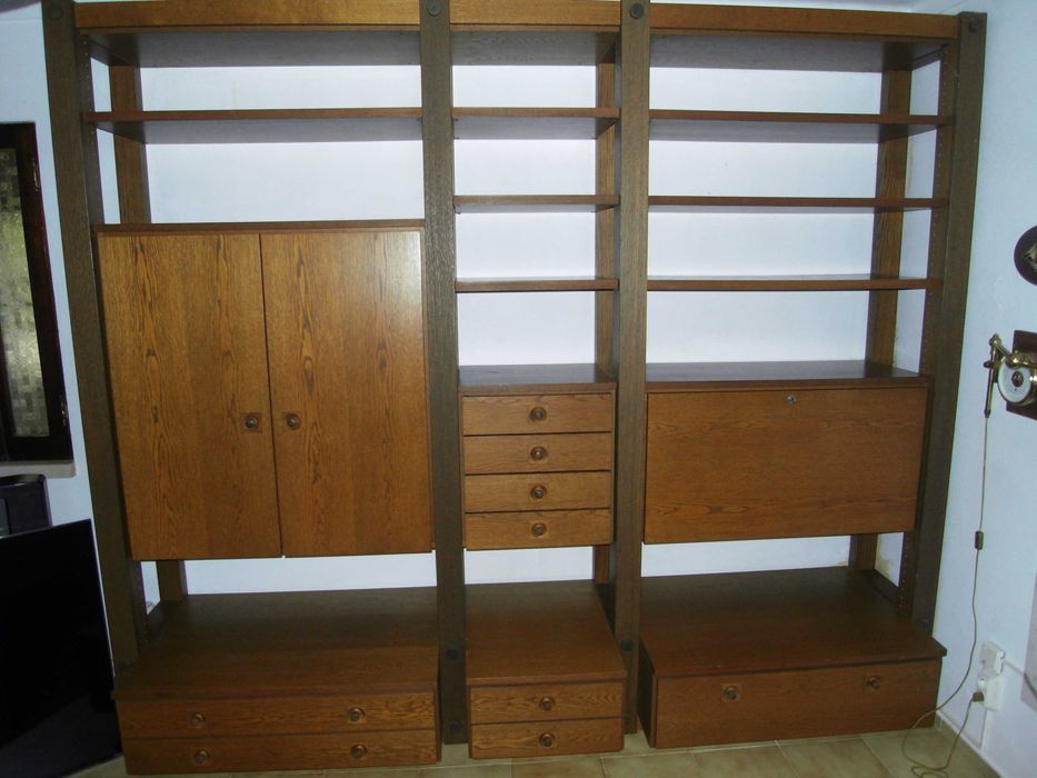 Estante de madeira - alta qualidade - 240 de altura, 281 de largura