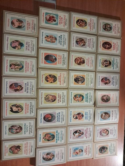 Romances bolso em inglês,Mills & Boon, A Candlelight  ecstasy romance