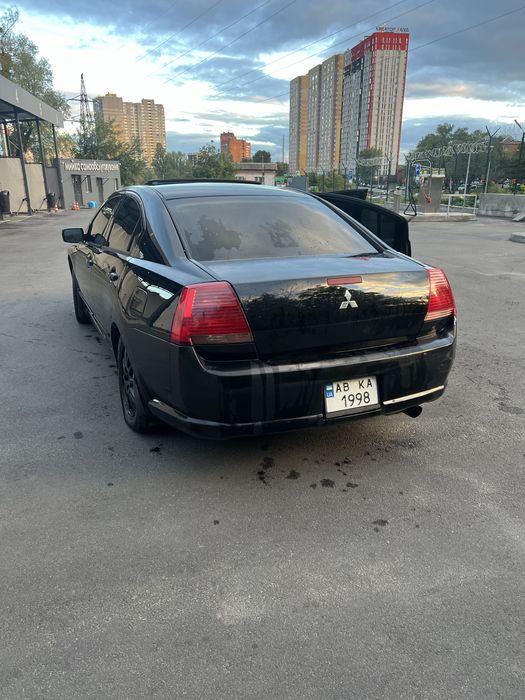 Mitsubishi galant 9