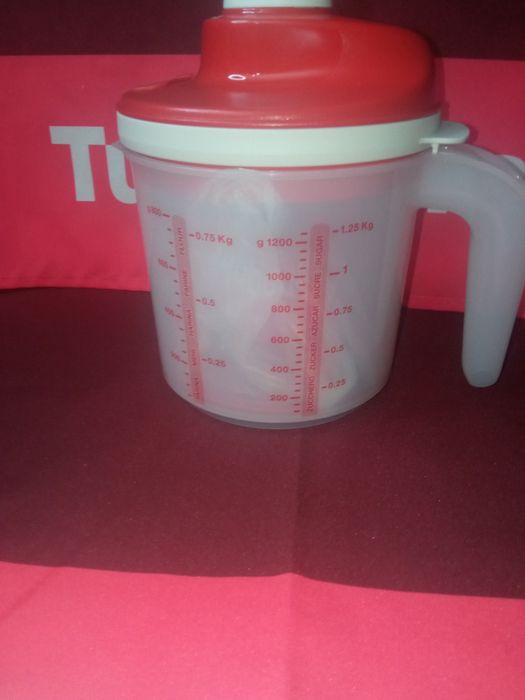 Easy Speedy Tupperware