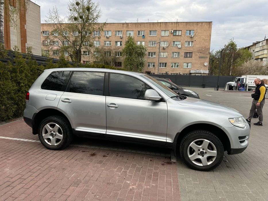 VW Taureg 2,5 dizel