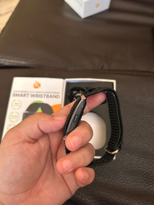 Smart Wristband / Pulseira de Fitness com Monitorização de Saúde