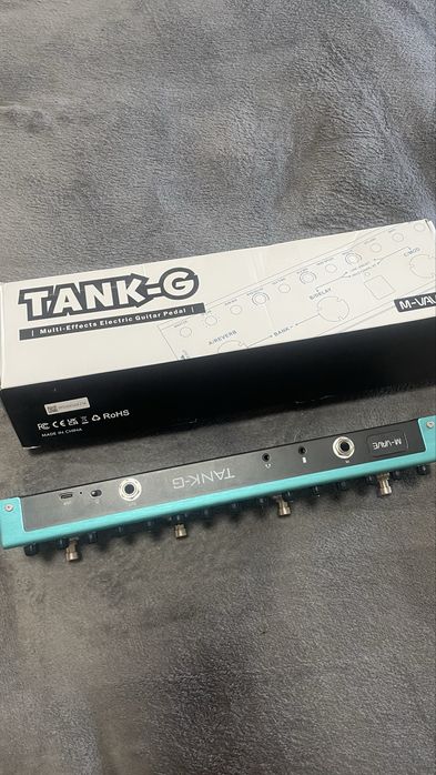 Tank g, pedaleira de guitarra