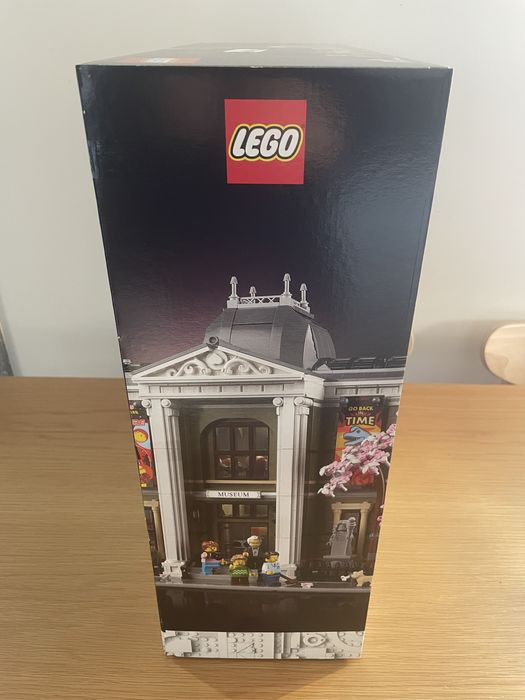 LEGO Museu de História Natural (10326) Novo e Selado