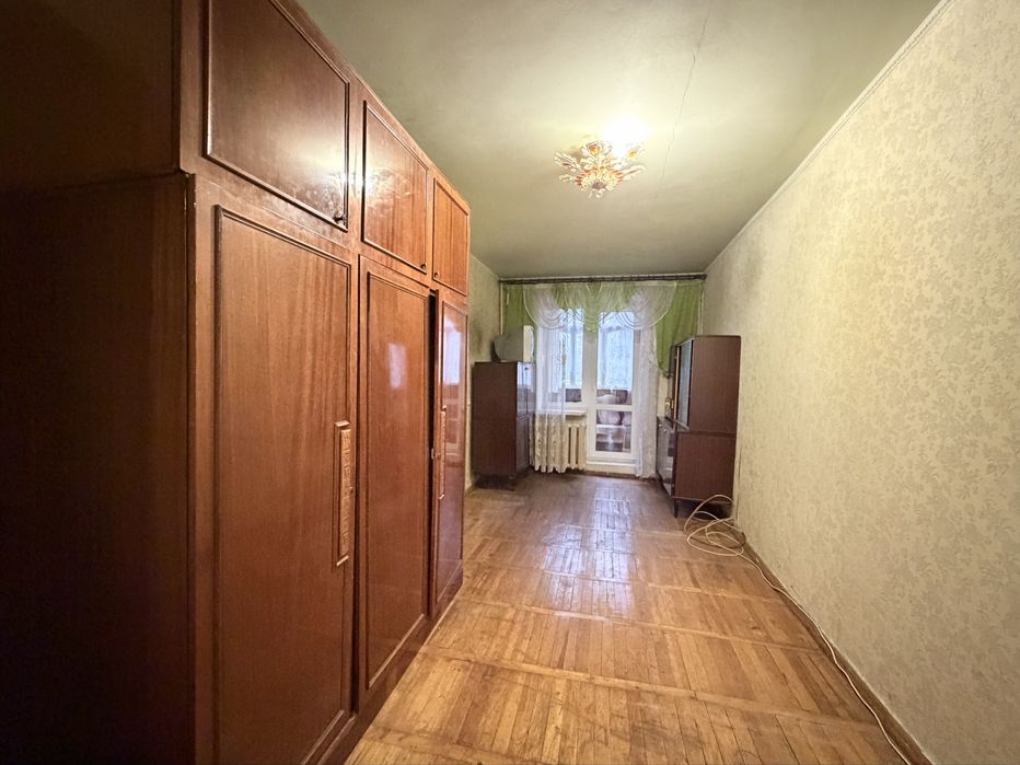 Продаж 3-кімнатної квартири на пр. Відродження