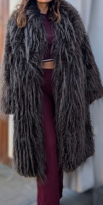 Sztuczne futro długie lama ciemny brąz do 120 w biuście rozmiar uniwer