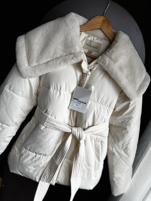 Куртка демі  на поясі