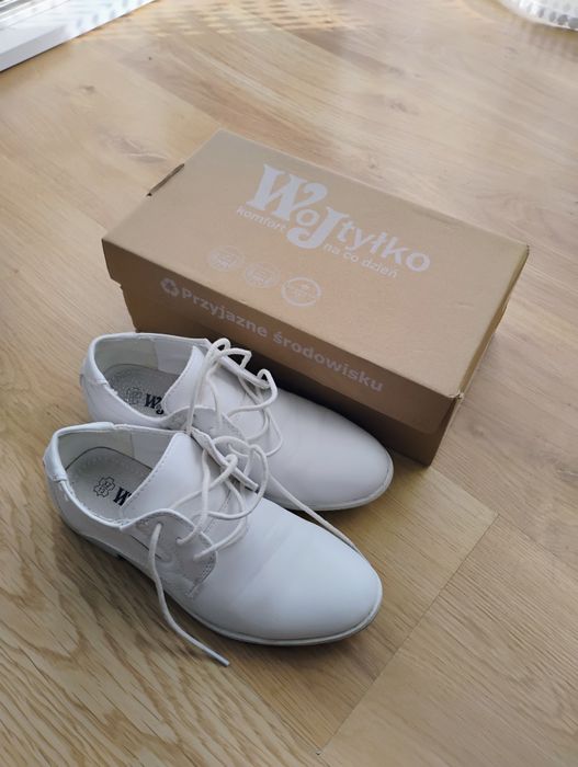 Buty komunijne chłopięce