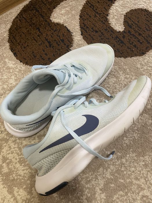 Кросівки Nike 40р, 25.5см, блакитні кросівки Найк