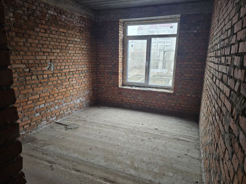Продам танхауси в престижному районі .Право власності,КРЕДИТ ,Є-ОСЕЛЯ.!