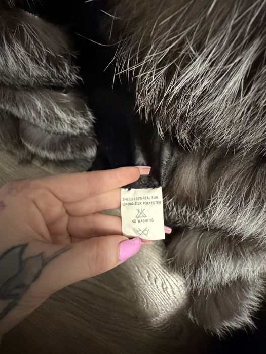 Жилетка з чорнобурки жіноча