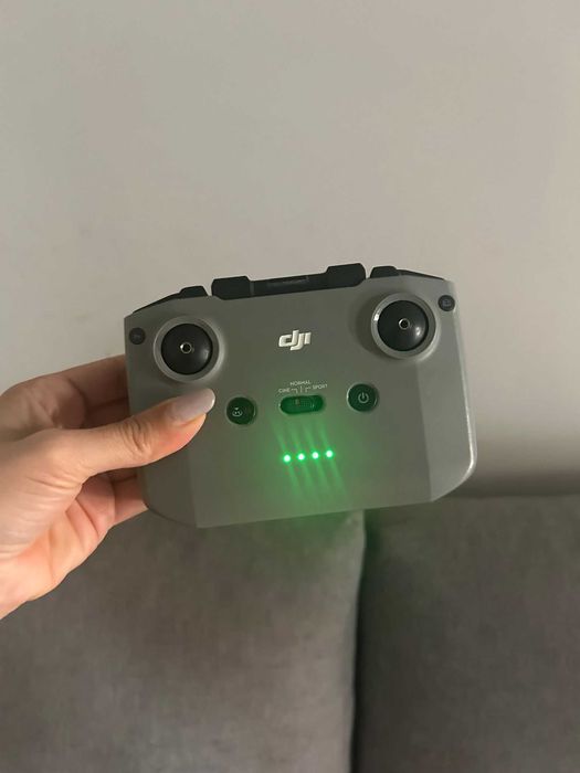 Drone Dji mini 2 se + comando + bateria