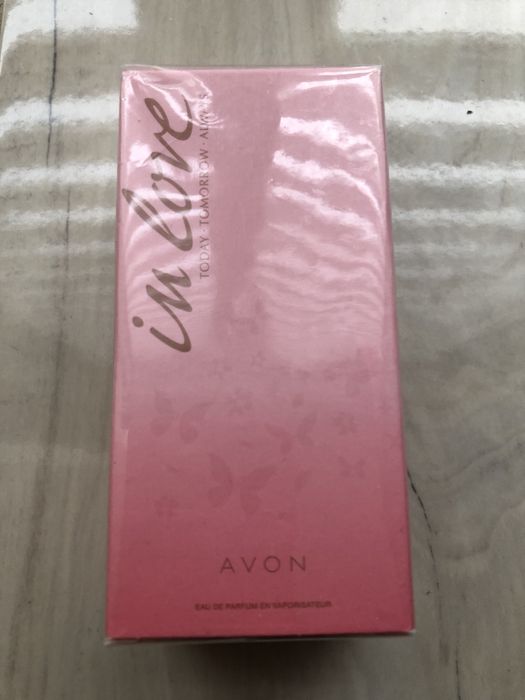 Avon TTA IN LOVE woda perfumowana 30 ml NOWA