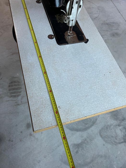 Rara máquina Singer 16k33 com pés