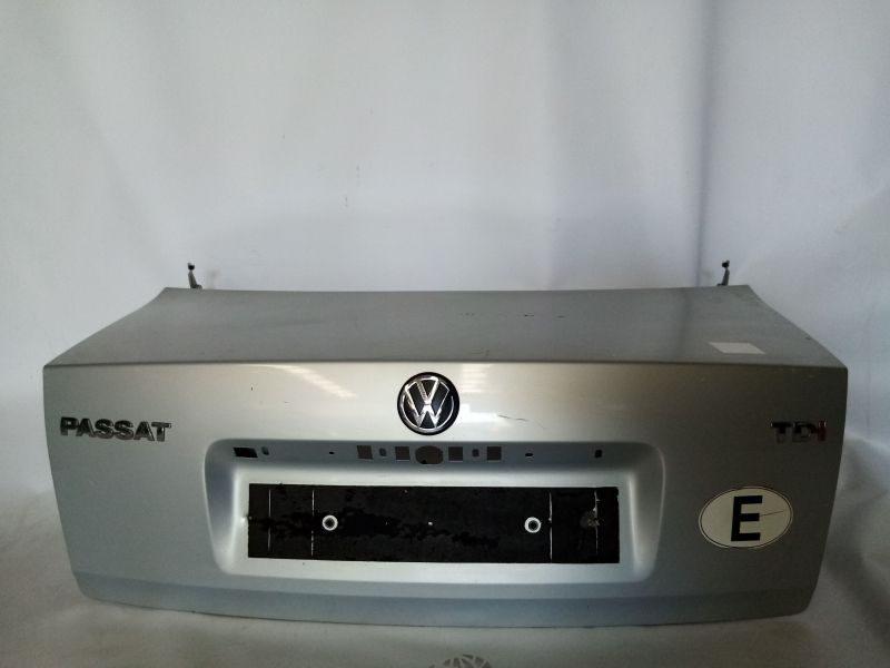 Porta / tampa da mala VOLKSWAGEN Passat (3B2)