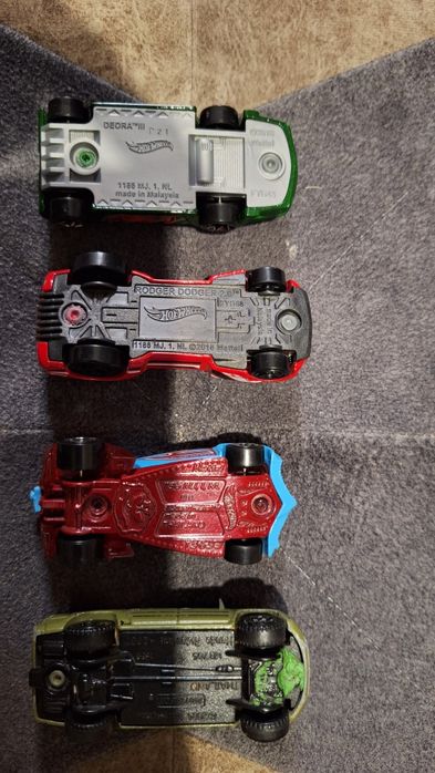 Машинки дитячі!!