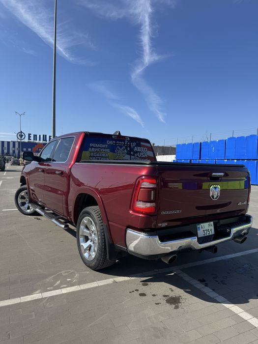 Dodge ram 1500 2020 рік