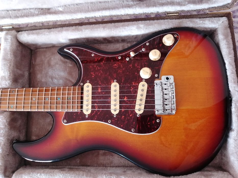 Sire S7 vintage Larry Carlton