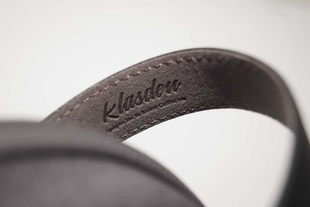 1992 Klasden Spigen Etui Pokrowiec Kabura do AirPods Max, cover