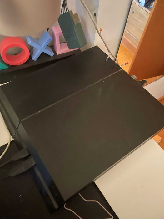 Playstation 4 bom estado