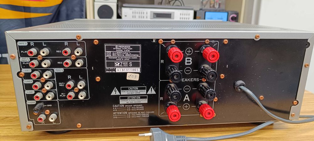 Усилитель PIONEER A-616 (стан !! )