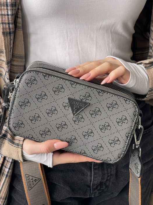 Сумка жіноча Guess 4G кросс-боді Гесс через плече на широкому ремені