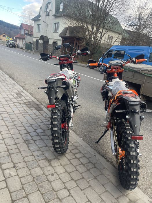 Мотоцикл EXDRIVE ProFactofy 300