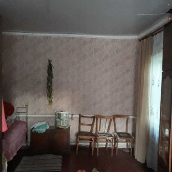 Продаж окремого будинку в селі в Чернігівській обл. Ніжинський р-н